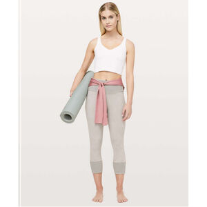 Lululemon Wunder Under Crop 23" *Ribbed Washed French Clay Size 6